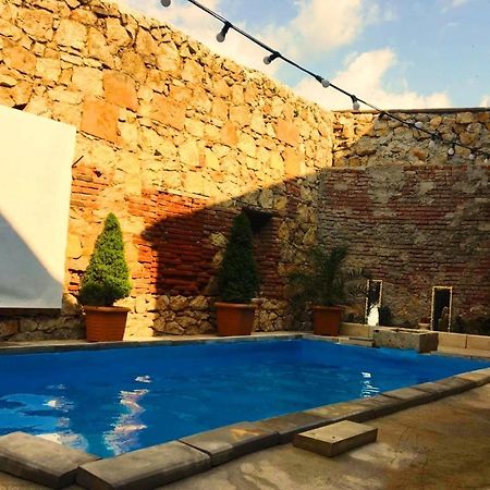 Ok. Bed & Breakfast Kutaisi Bagian luar foto