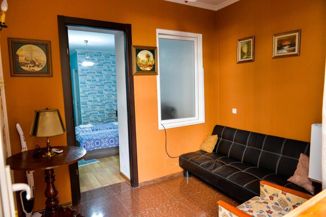 Ok. Bed & Breakfast Kutaisi Bagian luar foto
