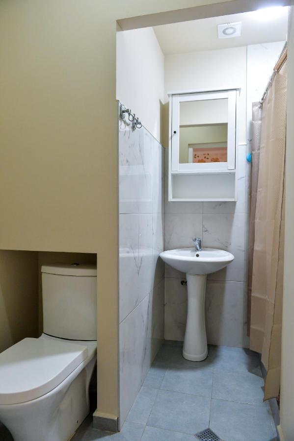 Ok. Bed & Breakfast Kutaisi Bagian luar foto