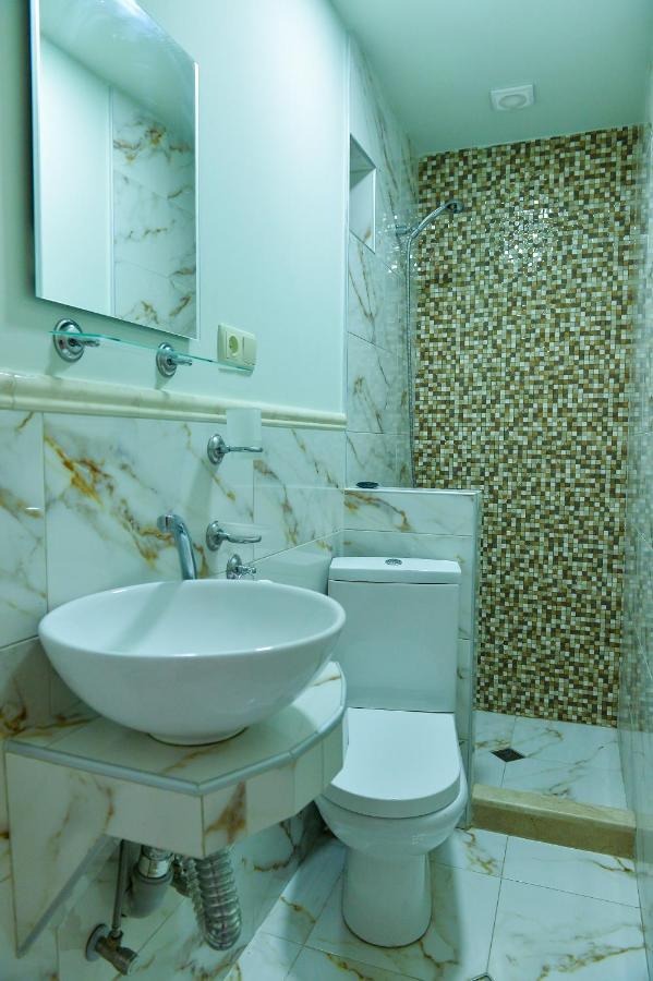 Ok. Bed & Breakfast Kutaisi Bagian luar foto